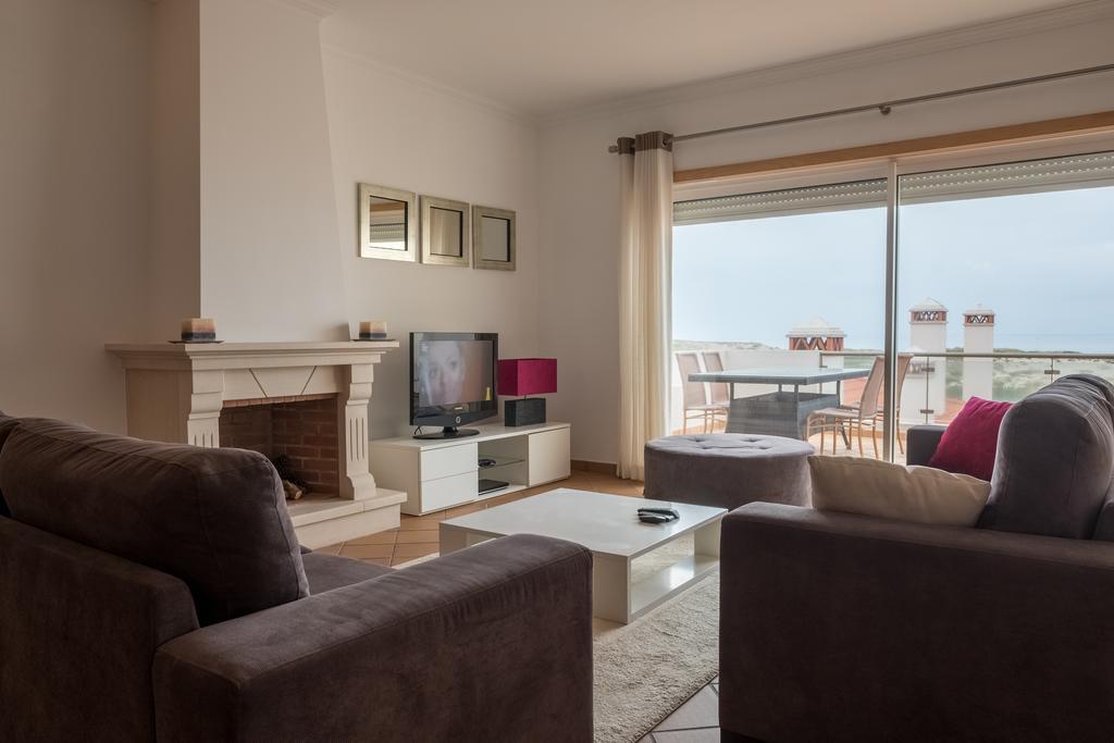 Maravilhoso T2 Vila Da Praia Amoreira  Extérieur photo